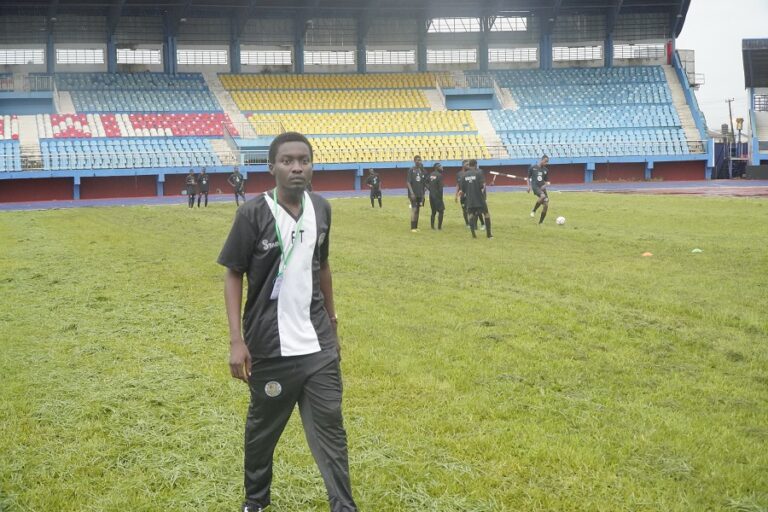assistant-coach